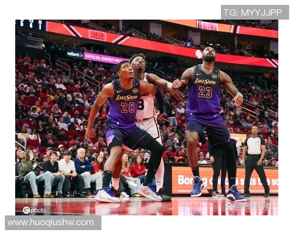 09年NBA火箭与湖人对决精彩回顾央视全程直播盛况重温 09年NBA火箭与湖人对决精彩回顾央视全程直播盛况重温