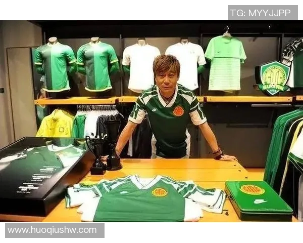 高峰:从草根球员到顶级足球运动员的奋斗与辉煌之路 高峰:从草根球员到顶级足球运动员的奋斗与辉煌之路